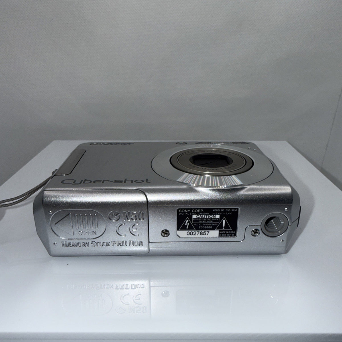 Digital Camera Sony Cybershot DSC-S650 7.2MP Working Full Kit Ready To Use