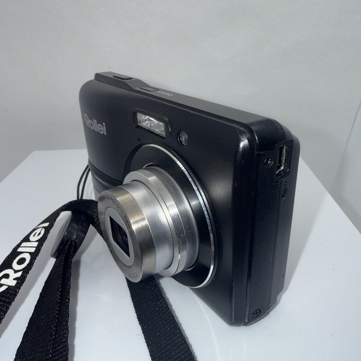 Rollei 230 12mp Digital Camera Tested *Some Dead Screen Pixels* Full Kit