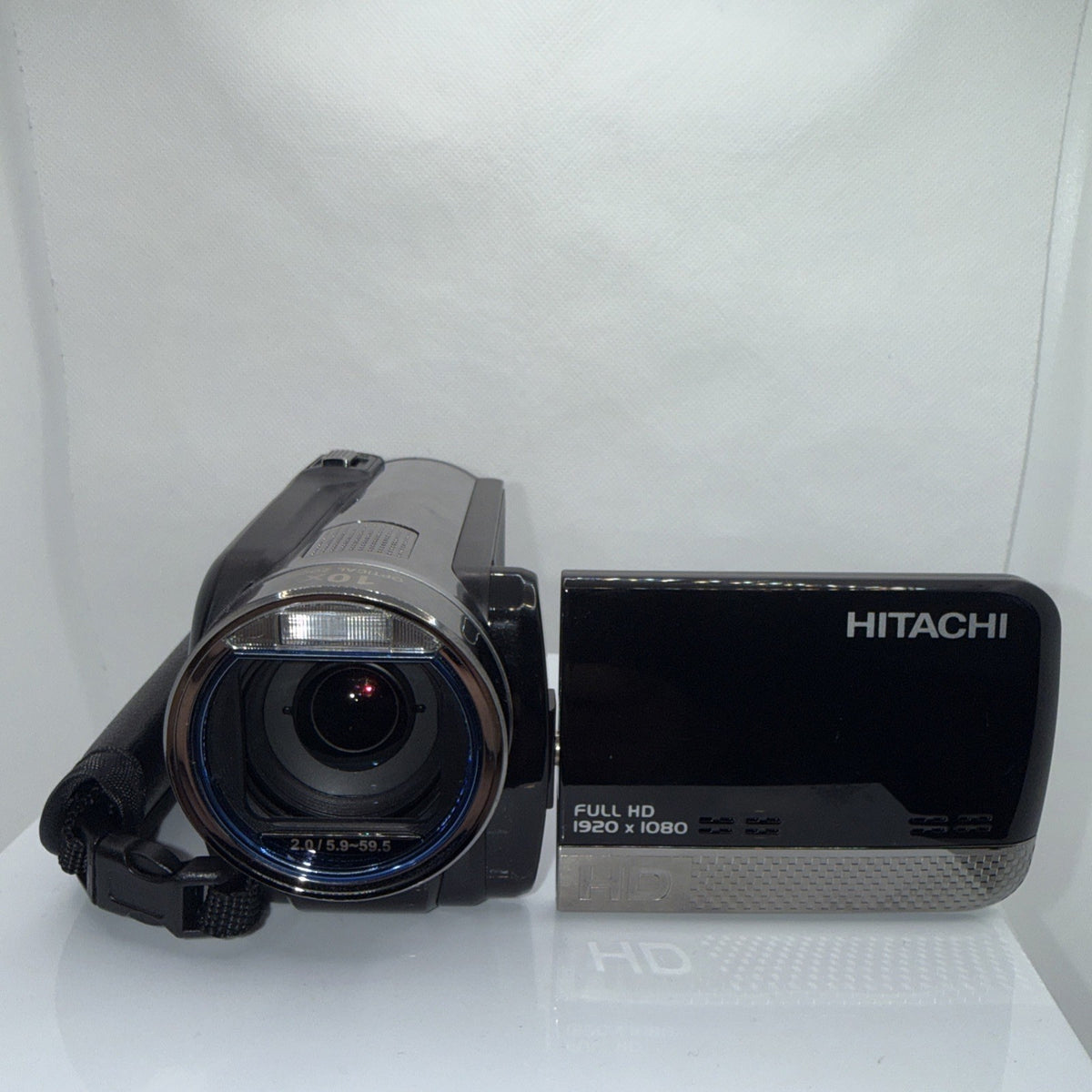 HD Camcorder Hitachi DZ-HV1079E 1080P Tested Working + Charger Battery 4GB SD