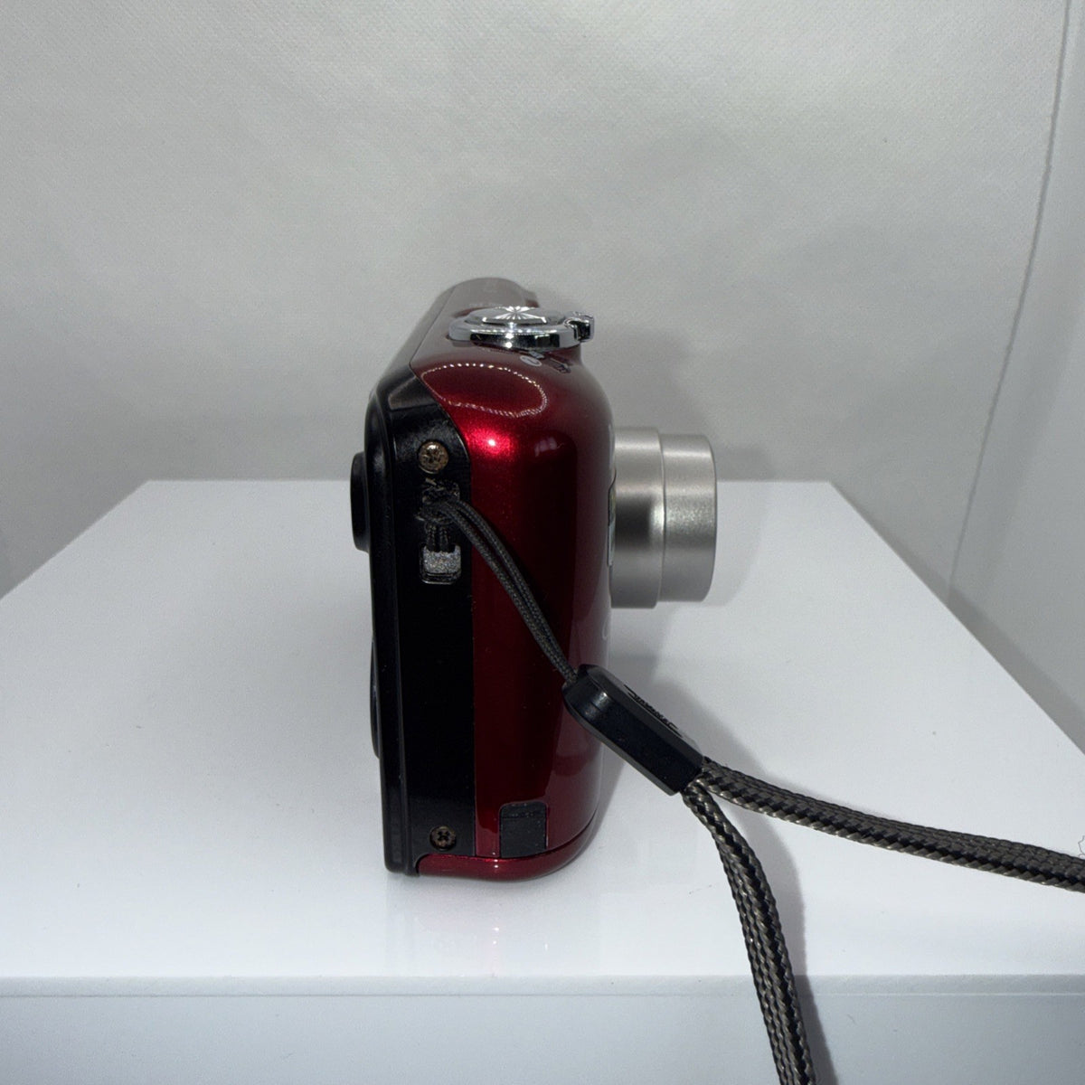 Nikon Coolpix L31 16.1MP Digital Camera Tested *Lens Flaps Missing - Full Kit