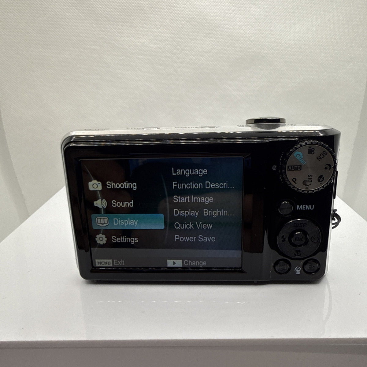 Samsung PL100 12.2MP Selfie Screen Digital Camera Tested + Charger Battery 4GB