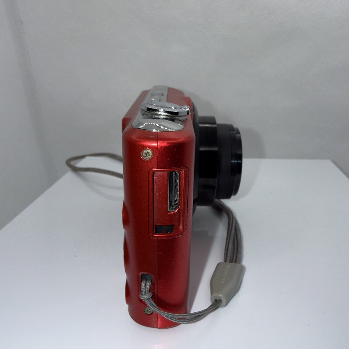 Samsung Digital Camera PL201 14.2MP Red Tested + Charger Battery 4GB SD Card