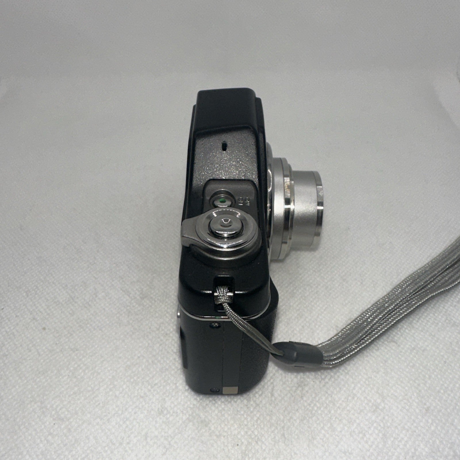 Pentax Optio I-10 12.1MP Digital Camera Tested Boxed Plus Charger Battery 4GB SD7