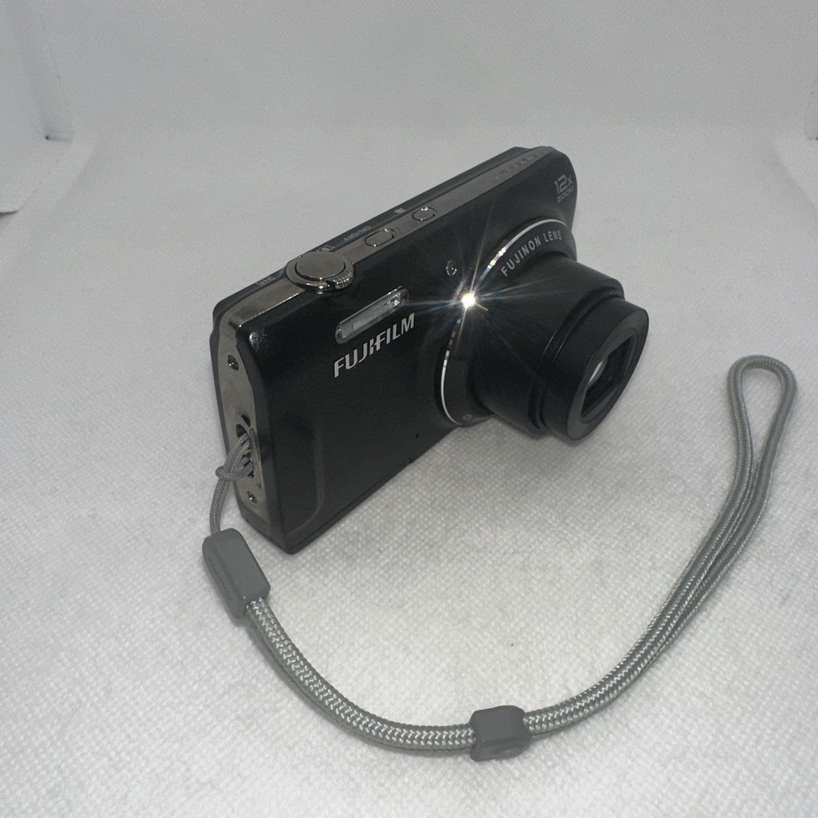 Fujifilm FinePix T550 16.0MP Digital Camera Tested *Some Dead Pixels On Screen*1
