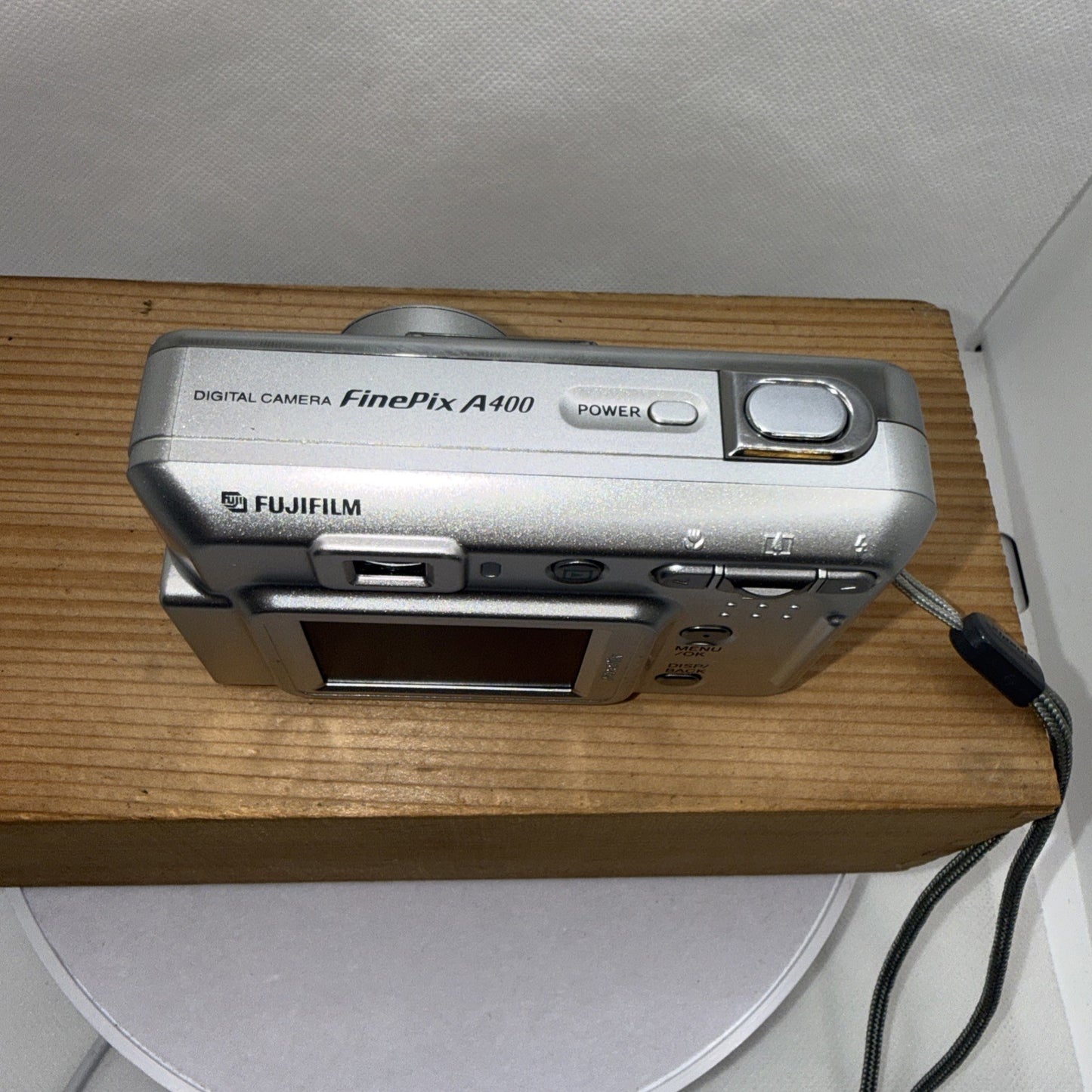 Fujifilm Finepix A400 4.1MP 3x Zoom Digital Camera Tested Working + 256MB XD