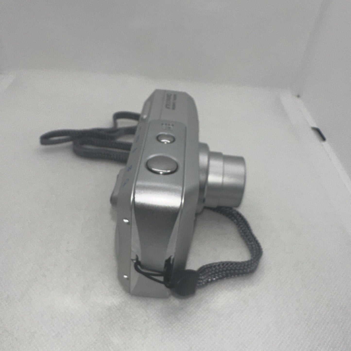 Pentax Optio 33LF 3.2MP Digital Camera refm8