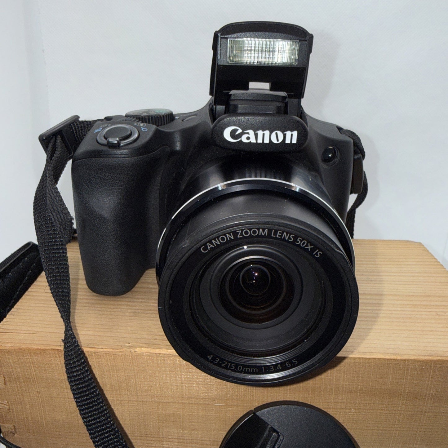 Canon PowerShot SX530 HS 16MP Digital Camera Tested + Charger Battery Case 16GB