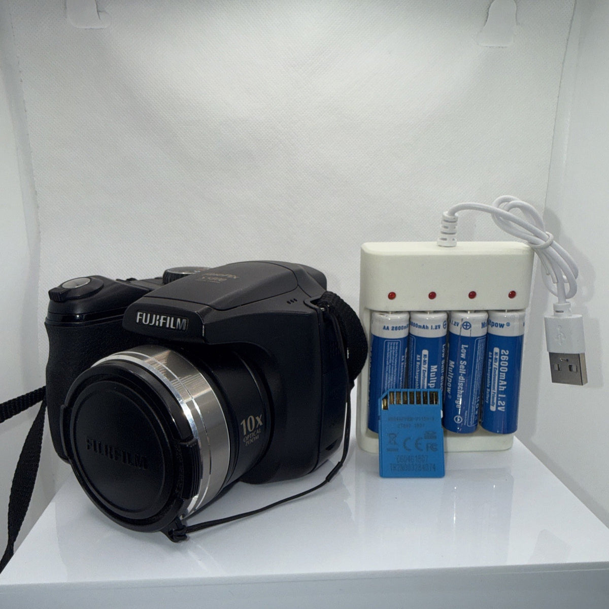 Digital Bridge Camera Fujifilm FinePix S5800 8MP Tested + Charger Batteries 4GB