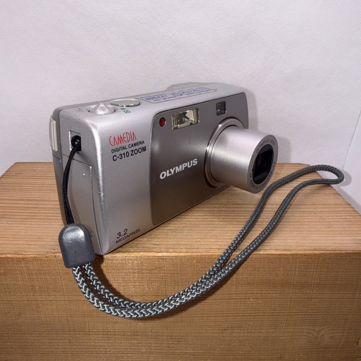 Olympus Digital Camera Camedia C-310 Zoom 3.2MP Silver Tested