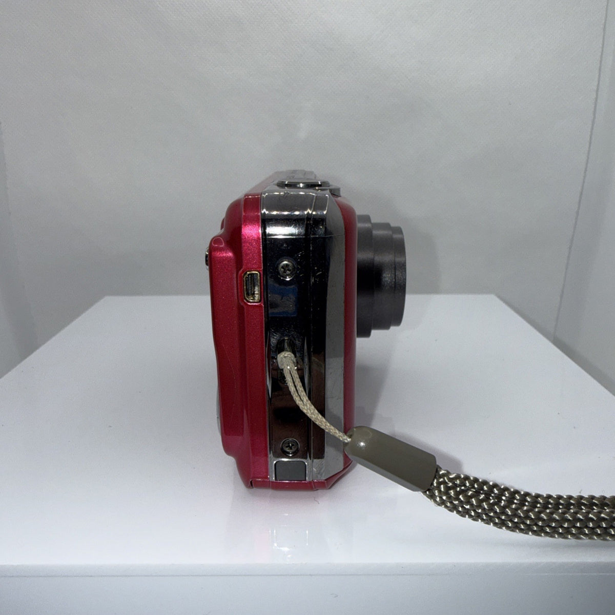 Pink Digital Camera Fujifilm AX245w 10.2MP Tested + Charger Batteries 4GB