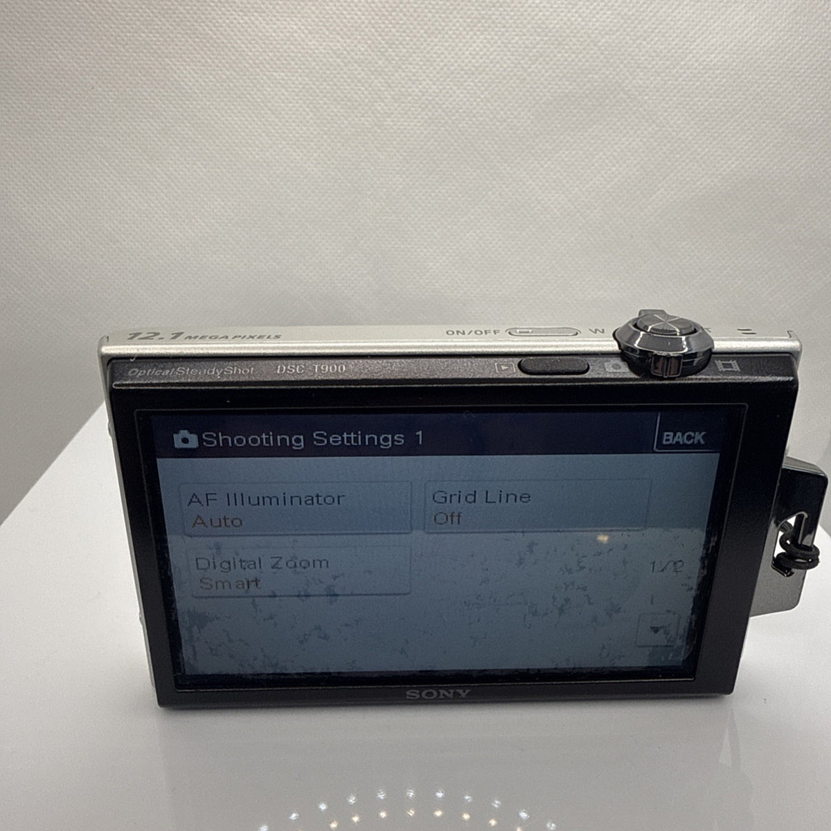 Sony Cyber-shot DSC-T900 12.1MP Digital Camera Tested + Charger Battery Memory