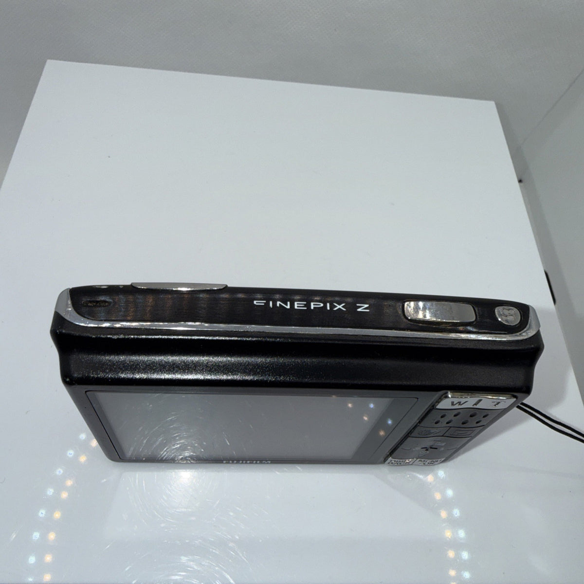 Fujifilm FinePix Z70 12.2MP Digital Camera Tested + Charger Battery 4GB SD Card
