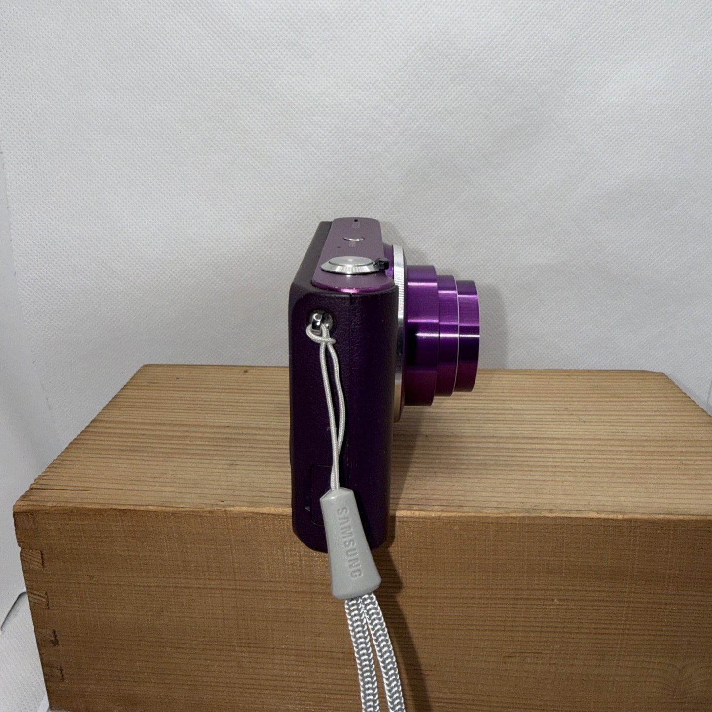 Samsung ST200F Purple 16.1MP Digital Camera WiFi Tested Charger Battery 4GB Case