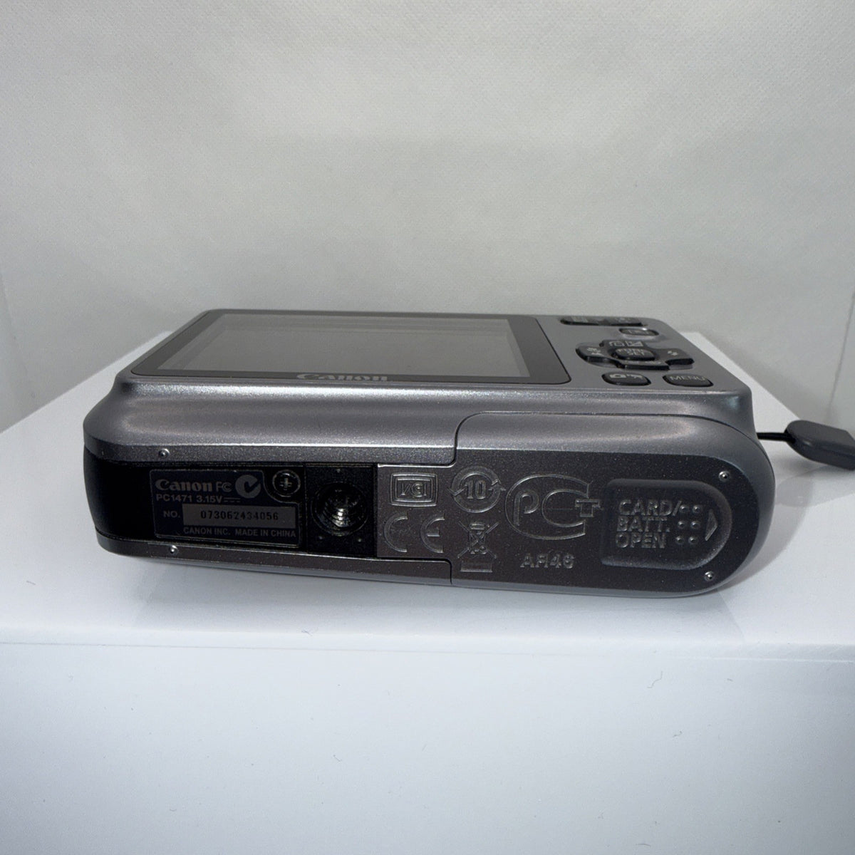 Canon Digital Camera PowerShot A490 10.0MP Tested Charger Batteries 4GB SD Card
