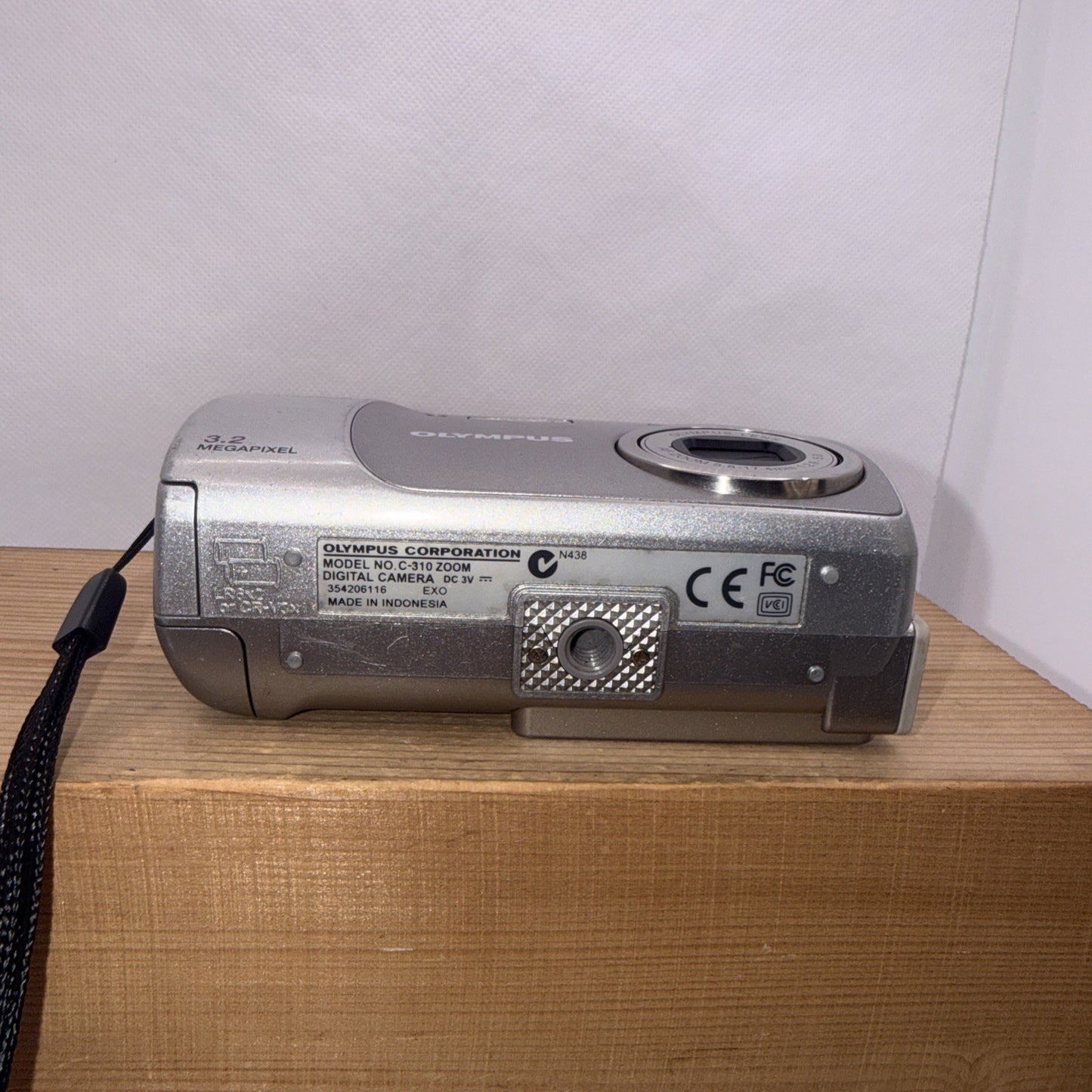 Olympus Camedia C-310 Zoom Digital Camera 3.2MP Tested + 64MB XD Card & USB