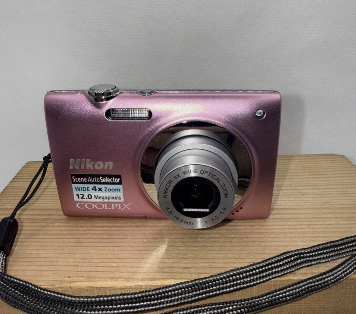 Nikon Coolpix S2500 12MP Pink Digital Camera Tested + Charger Battery 16GB SD