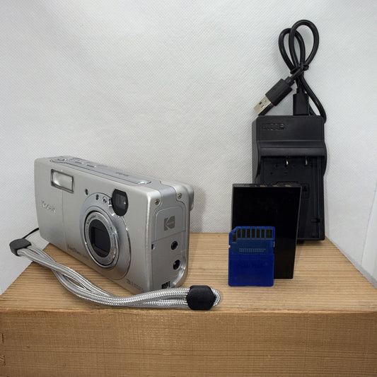 Kodak Digital Camera EasyShare LS633 3.1MP Tested + Charger Battery 1GB SD Card