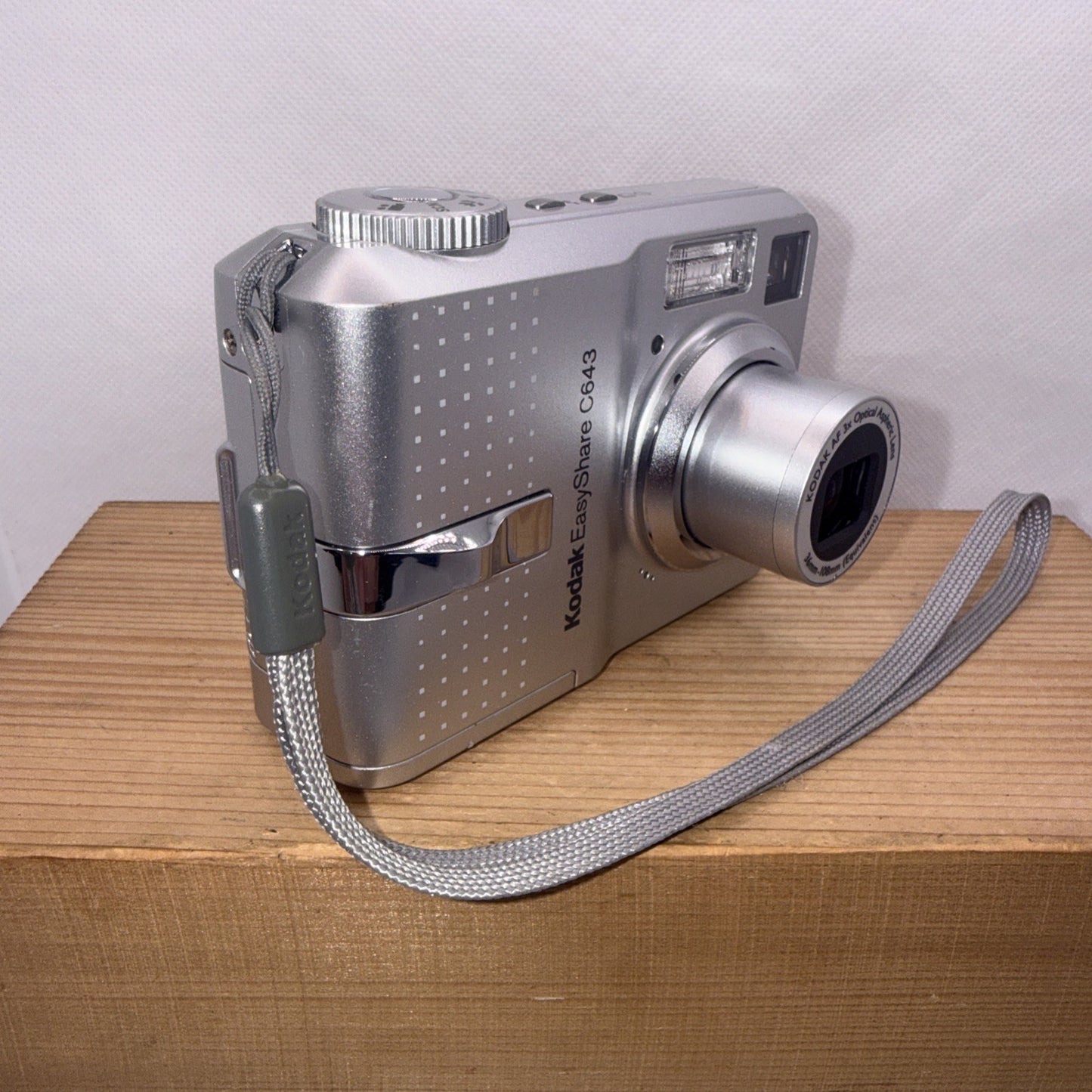 Kodak EasyShare C643 Digital 6.1MP Camera Tested Working Plus 2GB SD Memory Card