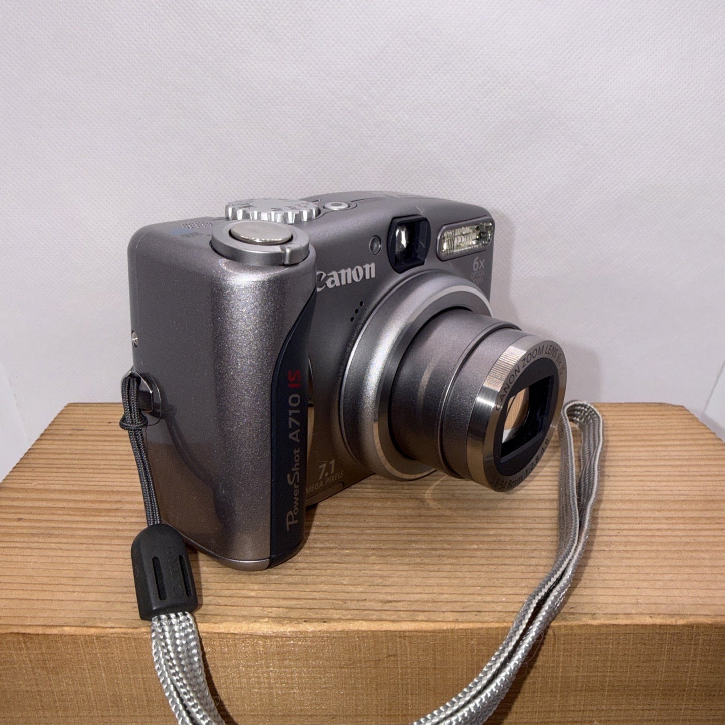 Canon PowerShot A710 IS 7.1MP Digital Camera 6x Zoom Tested & Working + 4GB SD