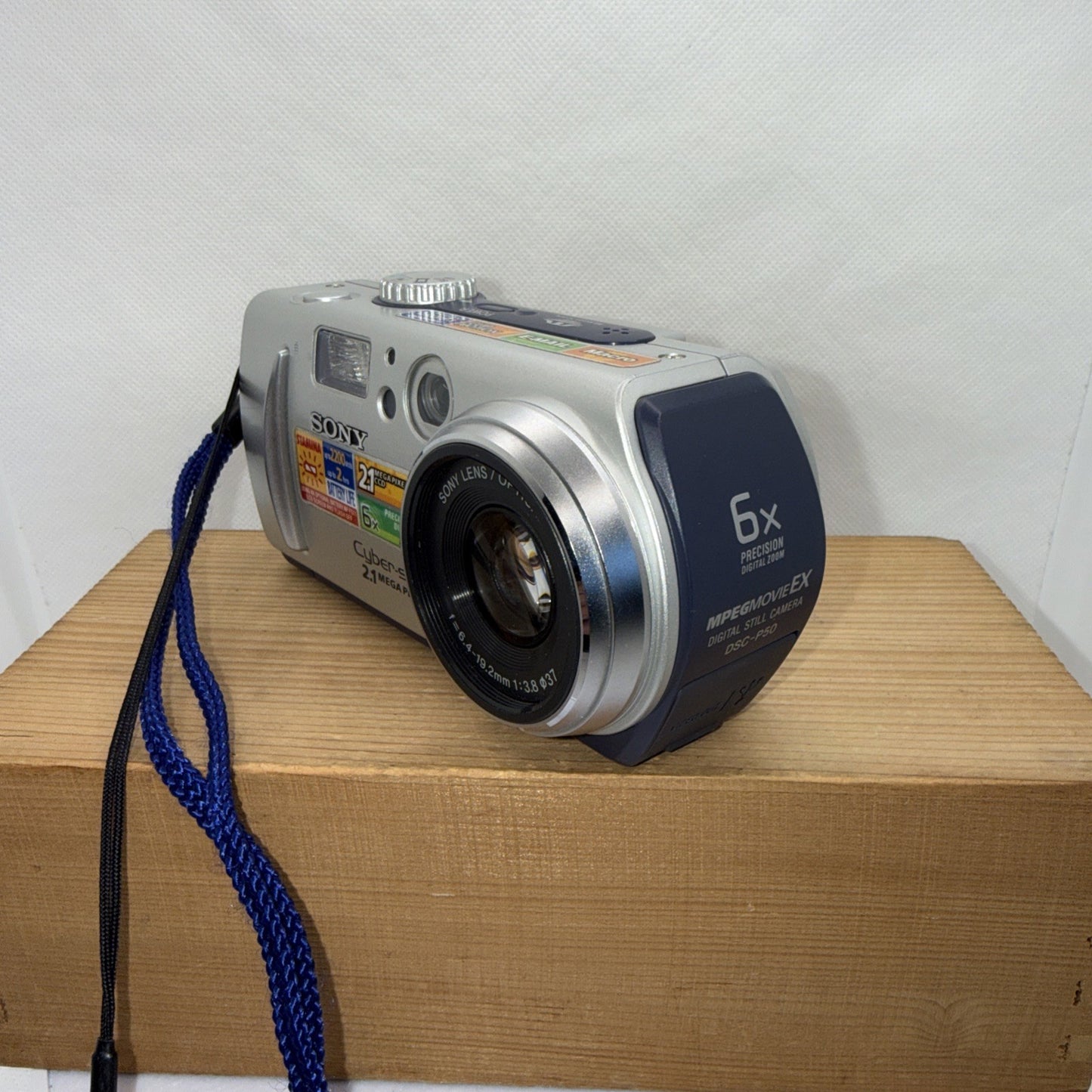 Sony Digital Camera Cybershot DSC-P50 2.1MP Silver Tested + Memory Retro