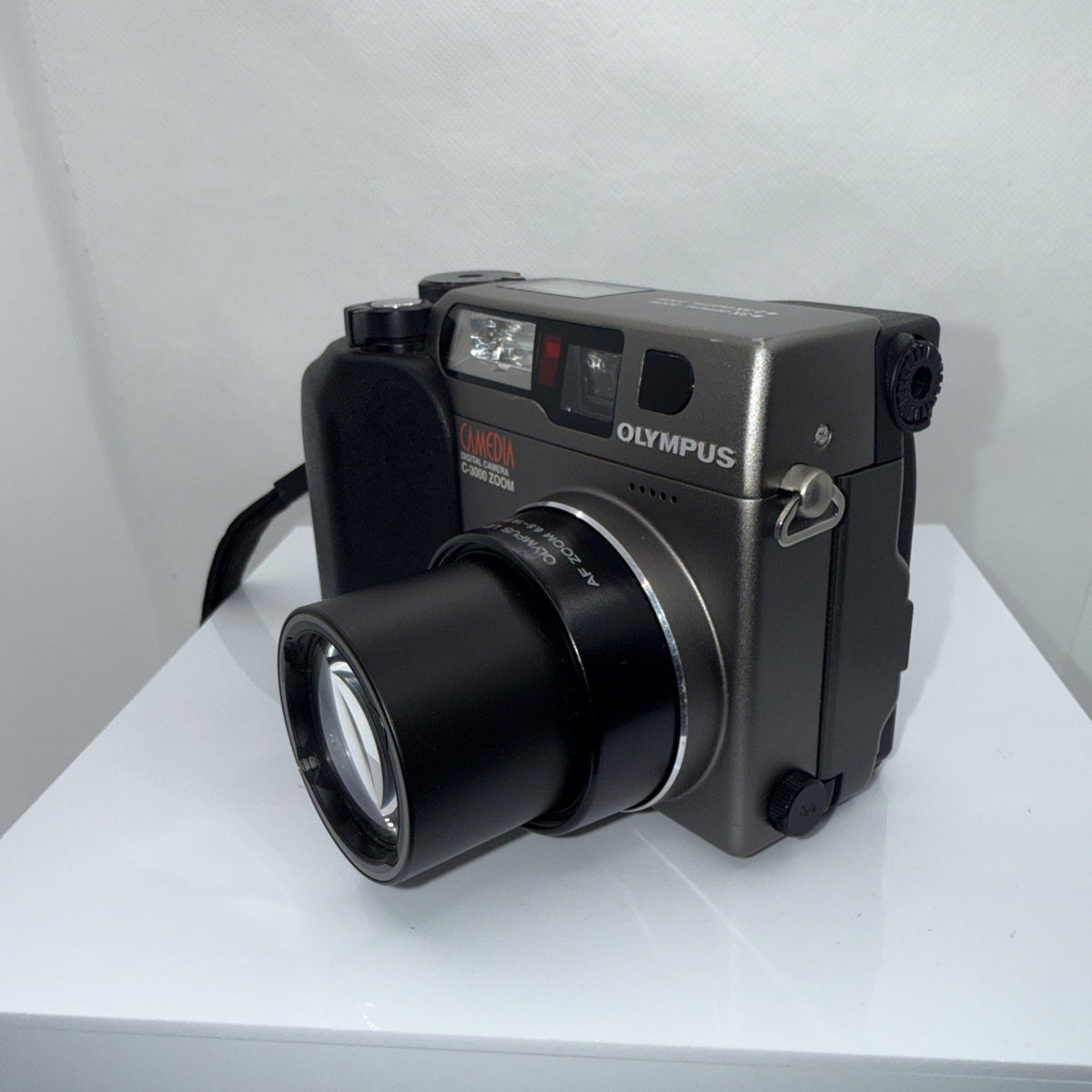 Retro Digital Camera Olympus Camedia C-3000 Zoom 3.3MP Tested Full Kit Working