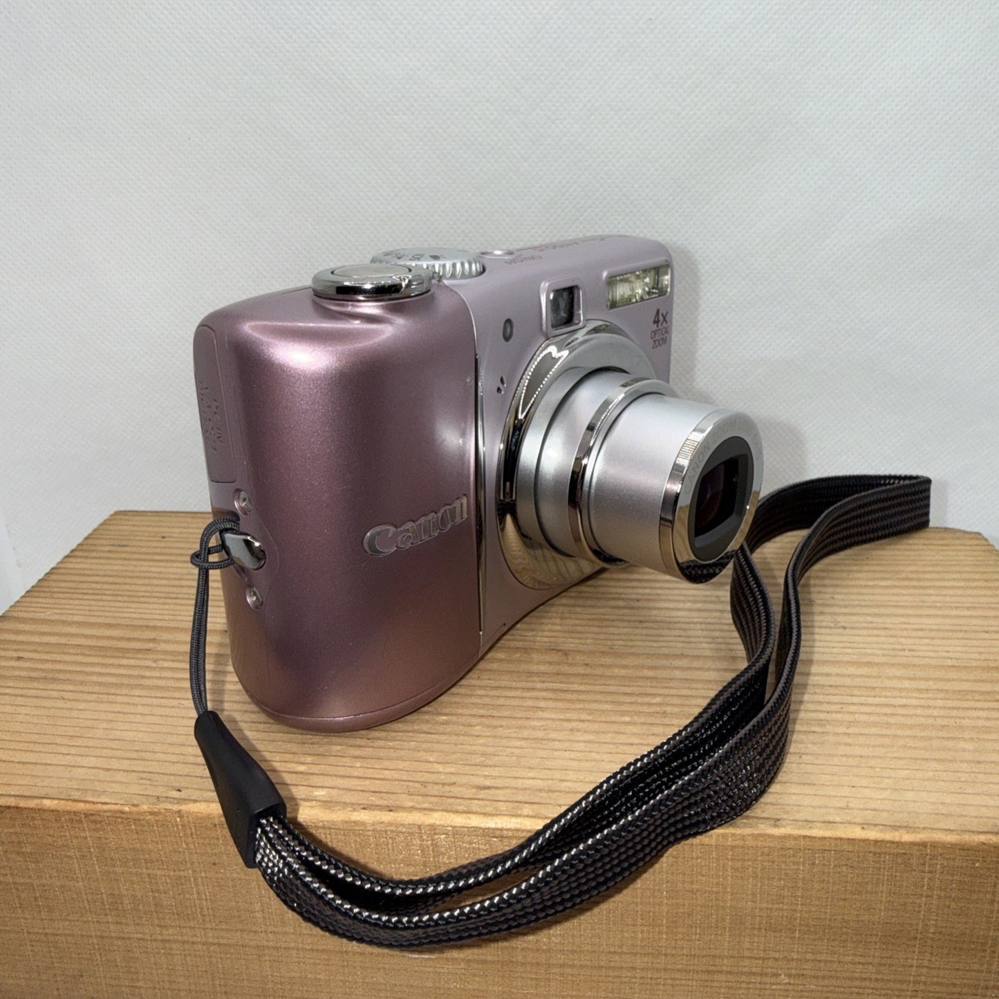 Canon PowerShot A1100 IS 12.1MP Pink Digital Camera Tested + 4GB SD Card & Case
