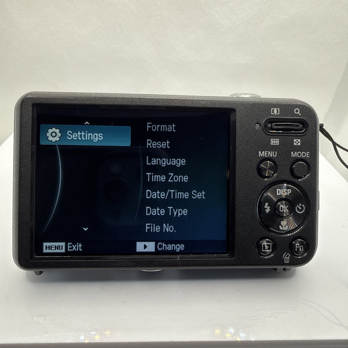 Samsung PL120 Digital Camera 14.2MP Purple Tested Working + Charger Battery 4GB