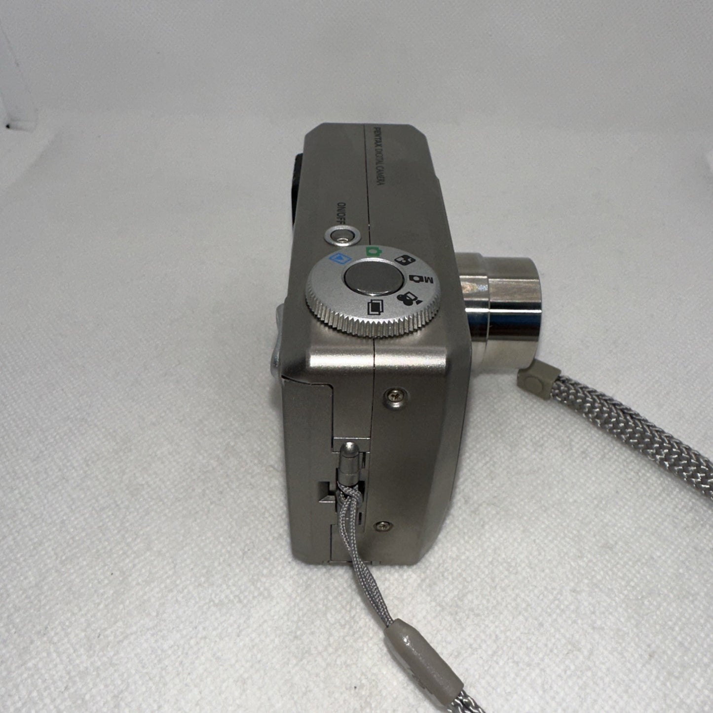 Vintage Pentax Optio 430 4MP Digital Camera Tested Plus Charger Battery Memory6