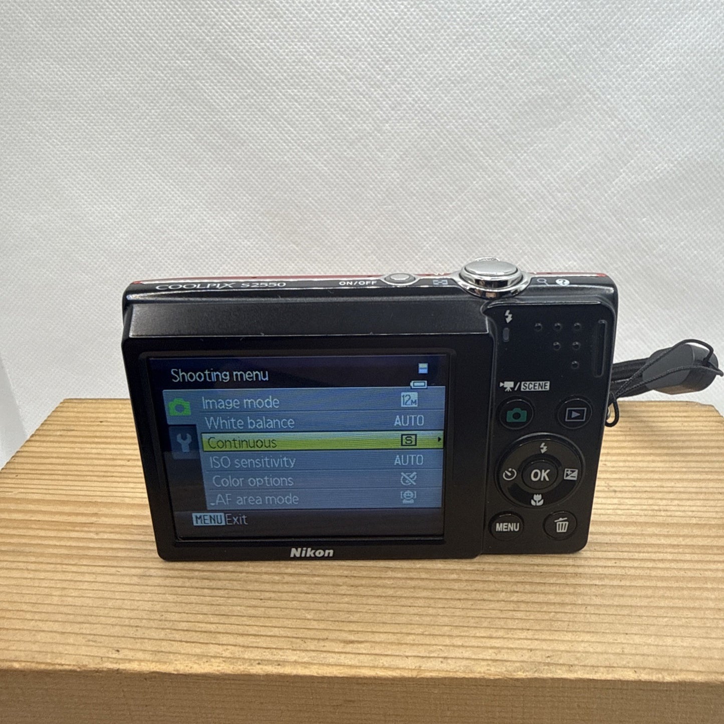 Nikon Coolpix S2550 Digital Camera 12MP Tested + Charger Battery 4GB SD Card