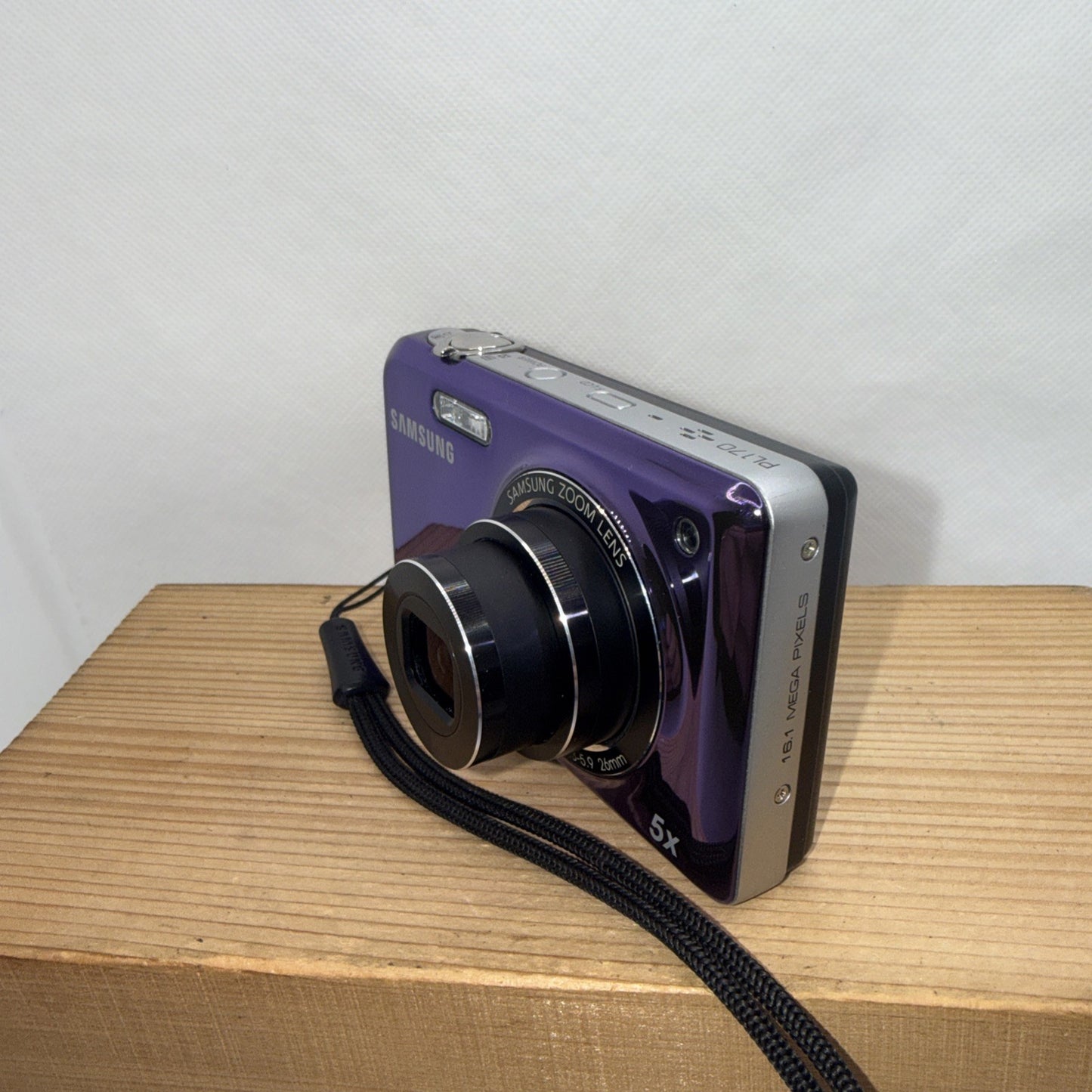 Samsung PL170 16.1MP Dual Screen LCD Selfie Digital Camera Working + Accessories