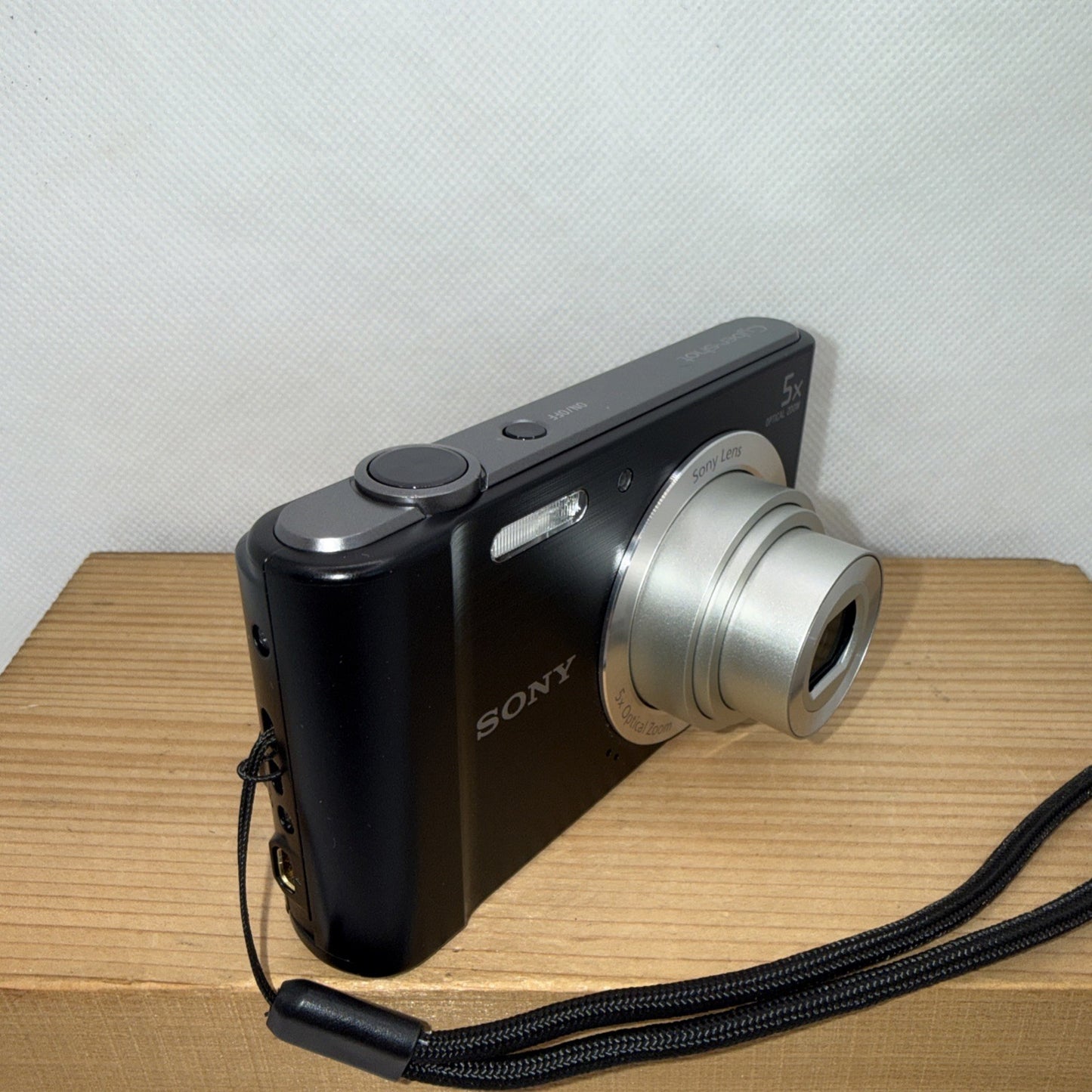 Sony Cyber-shot DSC-W800 20.1MP Digital Camera Tested + Charger Battery 16GB SD1