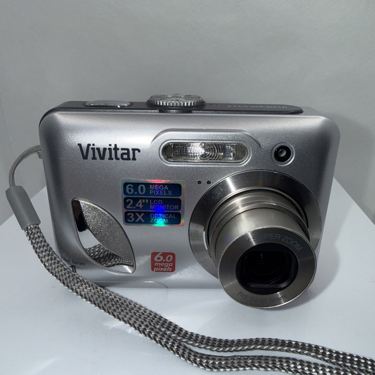 Vivitar 6324 6MP Digital Camera Tested Working + Charger Batteries Case 4GB VGC