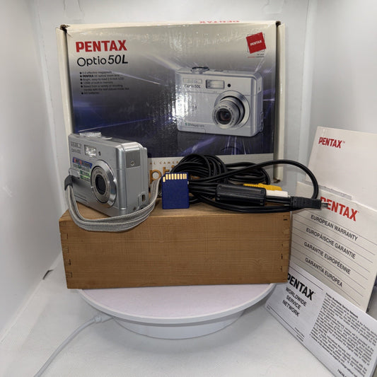 Pentax Optio 50L  5.0MP Digital Camera Tested Plus 2GB SD Memory Card