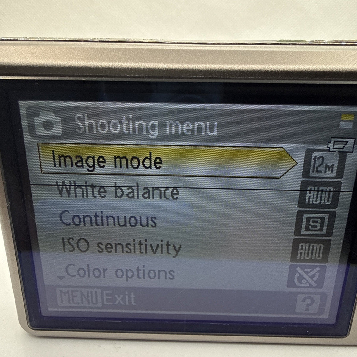 Nikon Coolpix S700 12MP Digital Camera Tested *Minor Screen Issue* + Accessories
