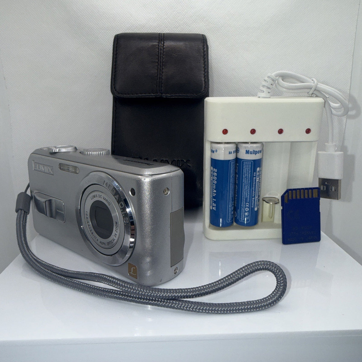 Digital Camera Panasonic Lumix DMC-LS2 5MP Tested Working Full Kit Ready To Use