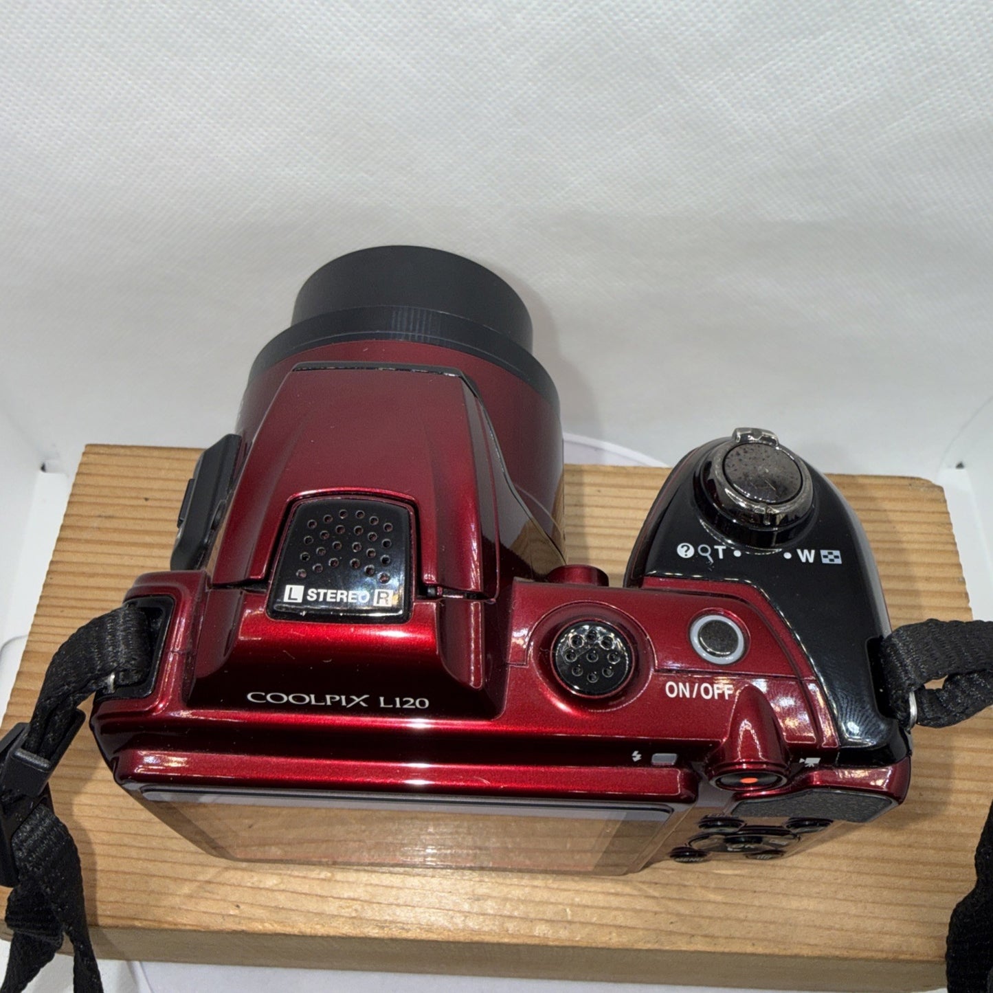 Nikon Coolpix L120 14.1MP Ruby Red Digital Bridge Camera Working + 4GB SD VGC