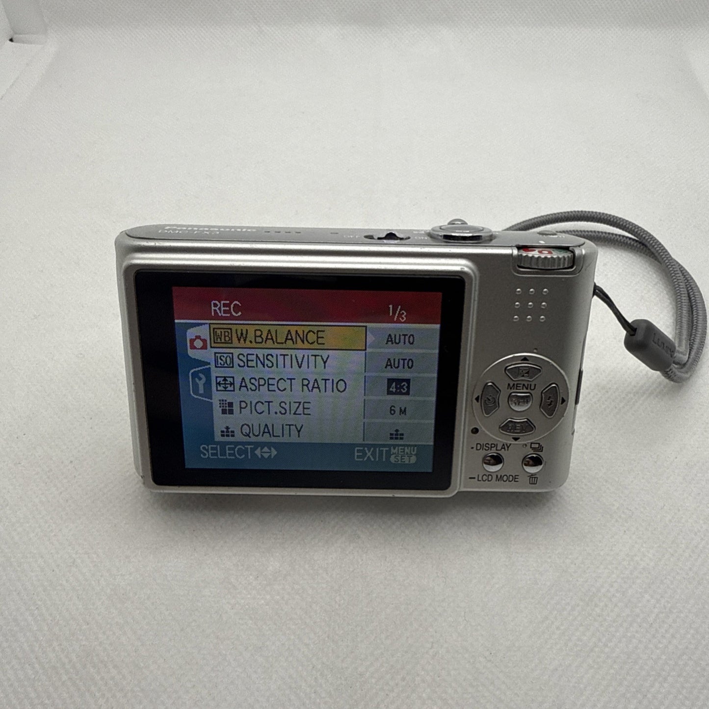 Panasonic Lumix DMC-FX33 8.1MP Digital Camera Boxed Tested + Charger Battery SD4