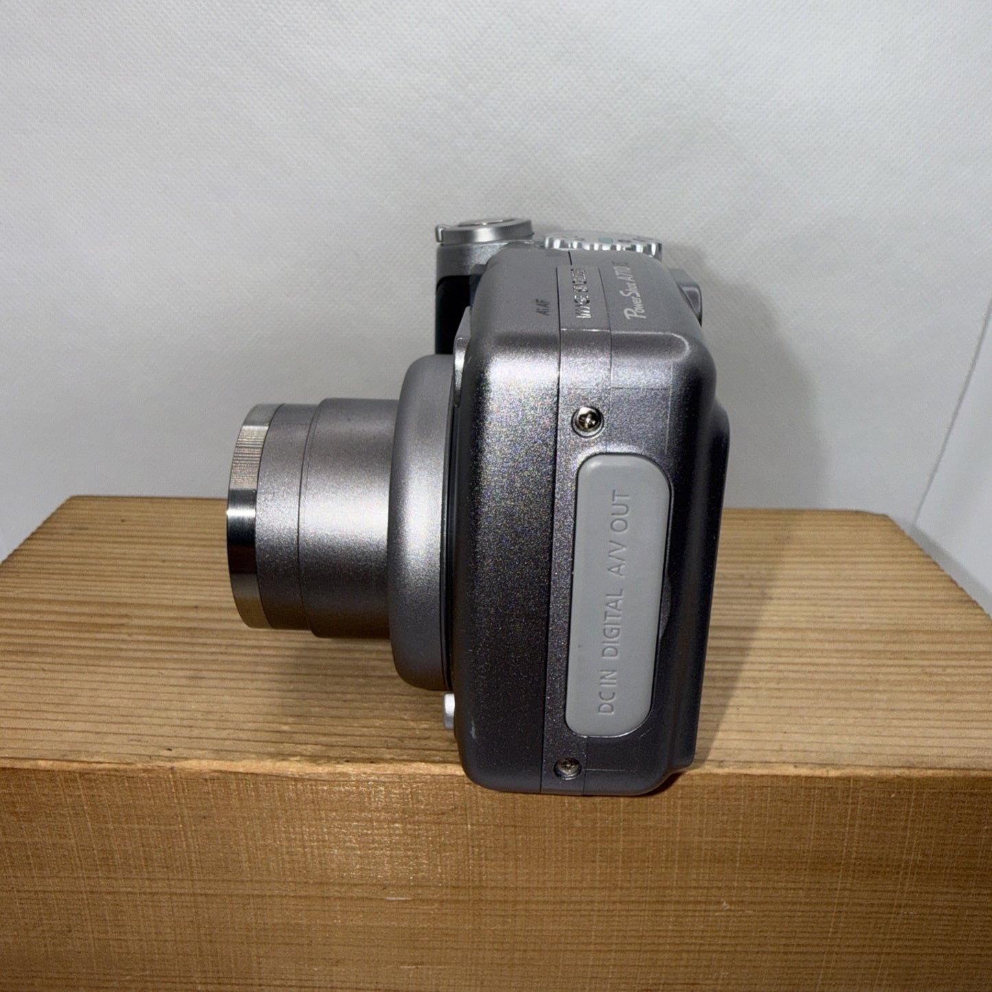 Canon PowerShot A710 IS 7.1MP Digital Camera 6x Zoom Tested & Working + 4GB SD