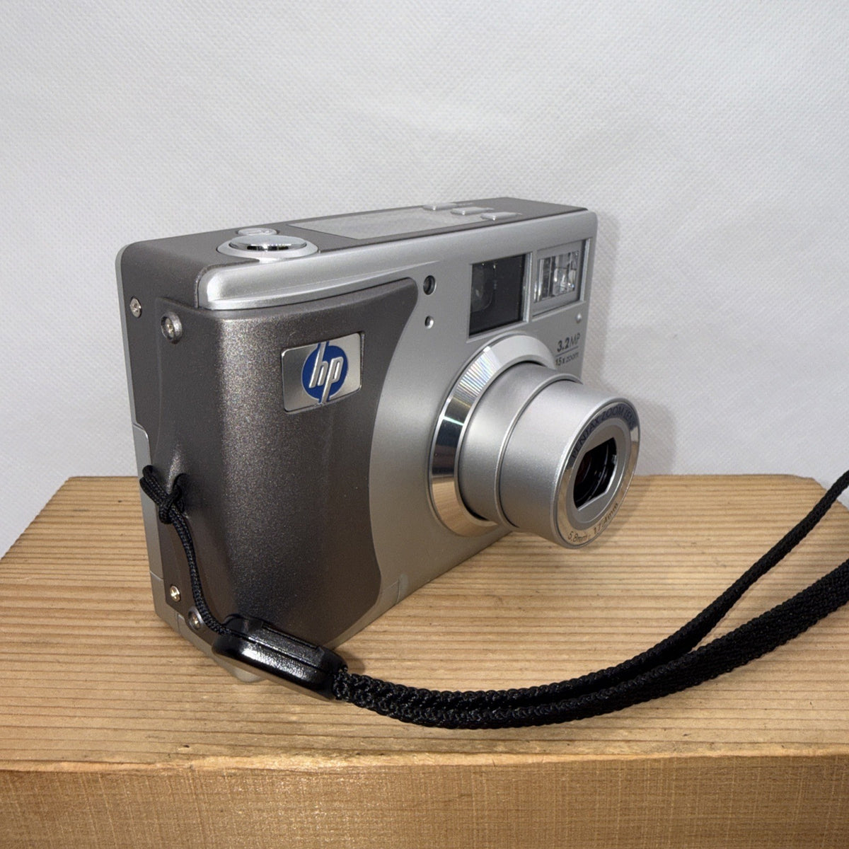 HP Digital Camera Photosmart 735 3.2MP Silver Tested Working + SD Card Retro y2k