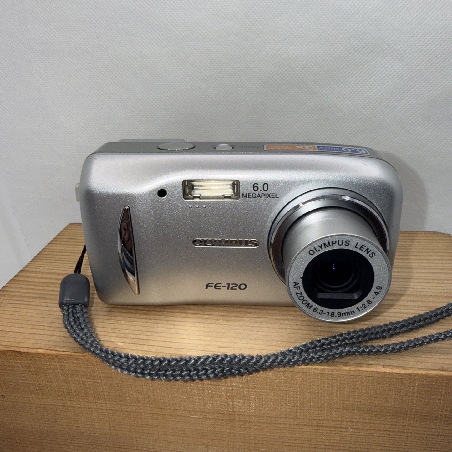 Olympus FE-120 Digital Camera 6MP Tested Working + 256MB XD Memory Card VGC