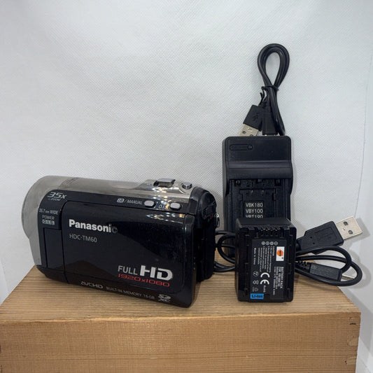 Panasonic HDC-TM60 Full HD 35X Zoom 16GB Tested Working + Charger and Battery