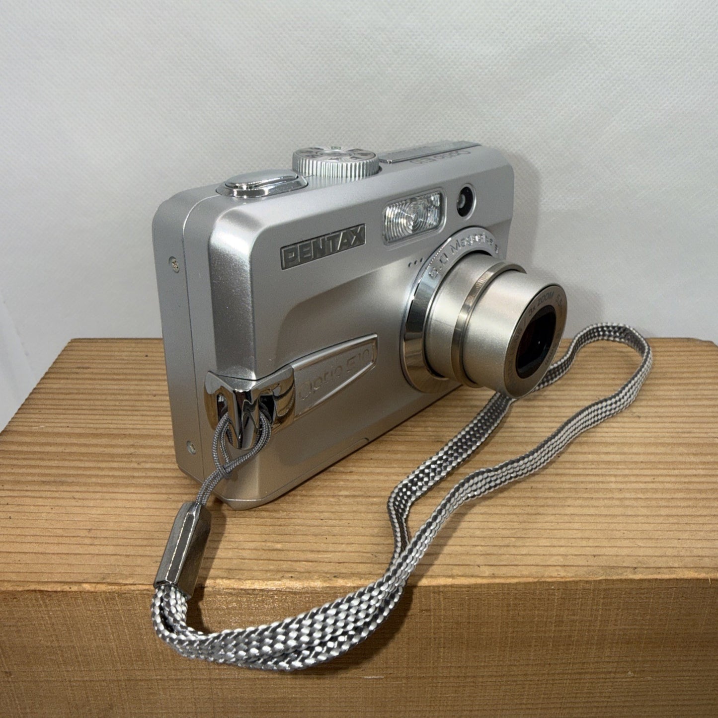 Pentax Optio E10 6.0MP Digital Camera Tested Working Boxed Plus 2GB SD Card Mint