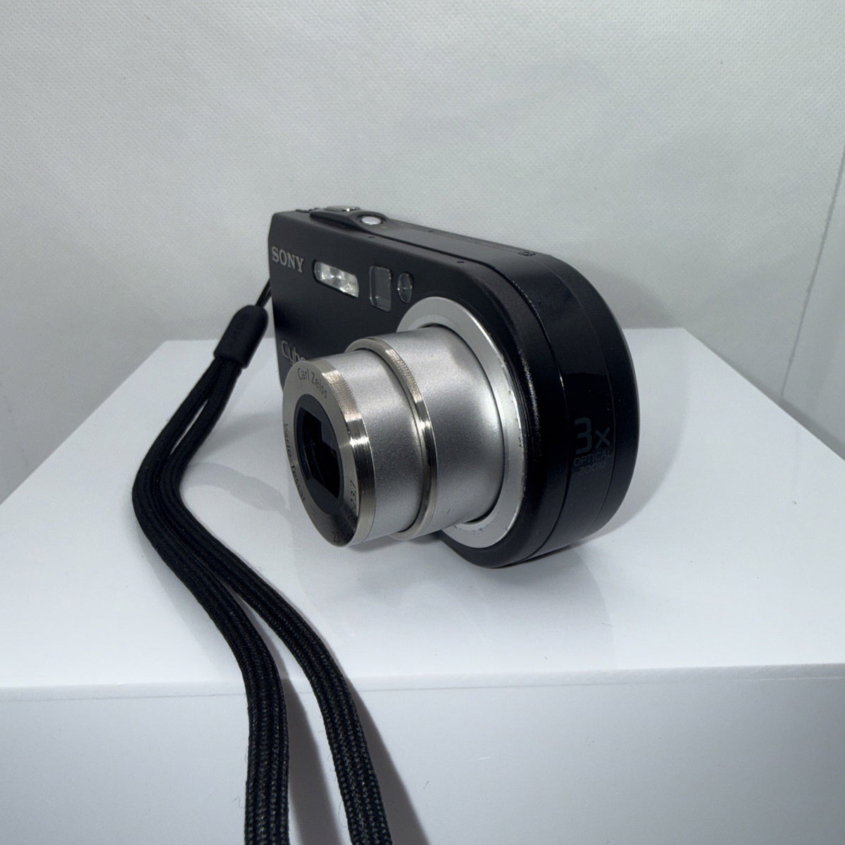 Digital Camera Sony Cyber-Shot DSC P120 5.1MP Tested + Charger Battery Memory