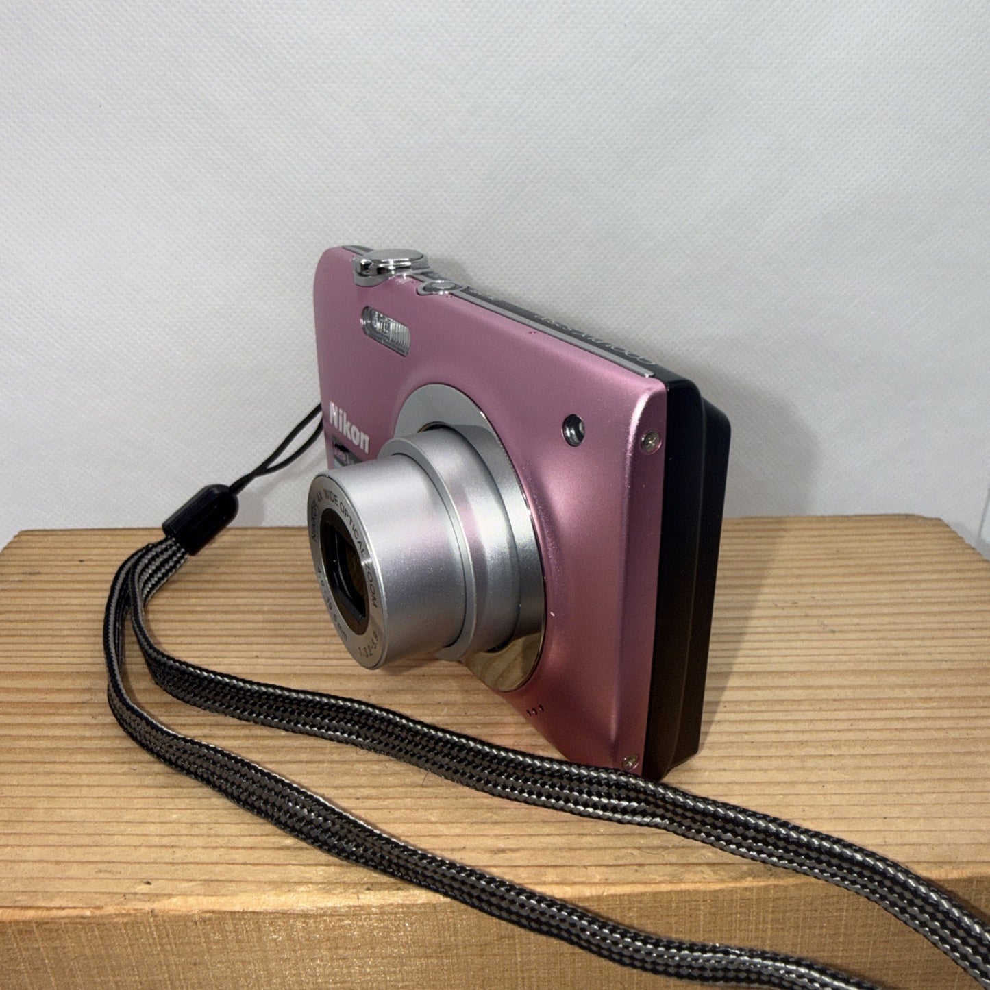 Nikon Coolpix S2500 12MP Pink Digital Camera Tested + Charger Battery 4GB SD