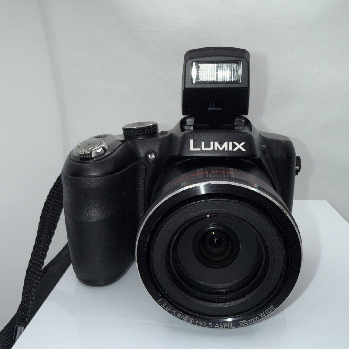 Panasonic Lumix DMC-LZ30 16.1MP Digital Camera Tested + Charger Battery 4GB SD