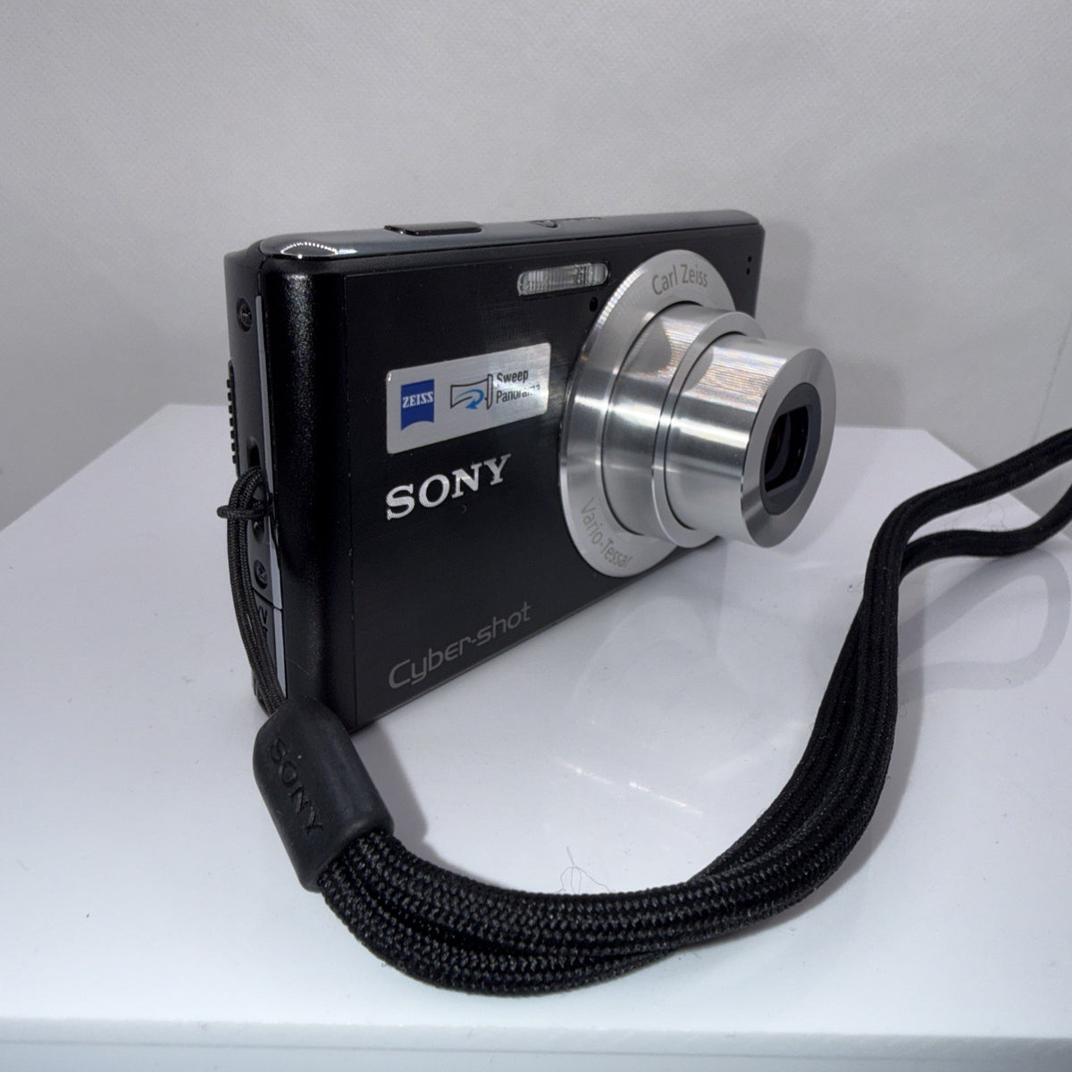 Sony Cyber-shot DSC-W530 Digital Camera 14.1MP Boxed Tested + Accessories 8GB