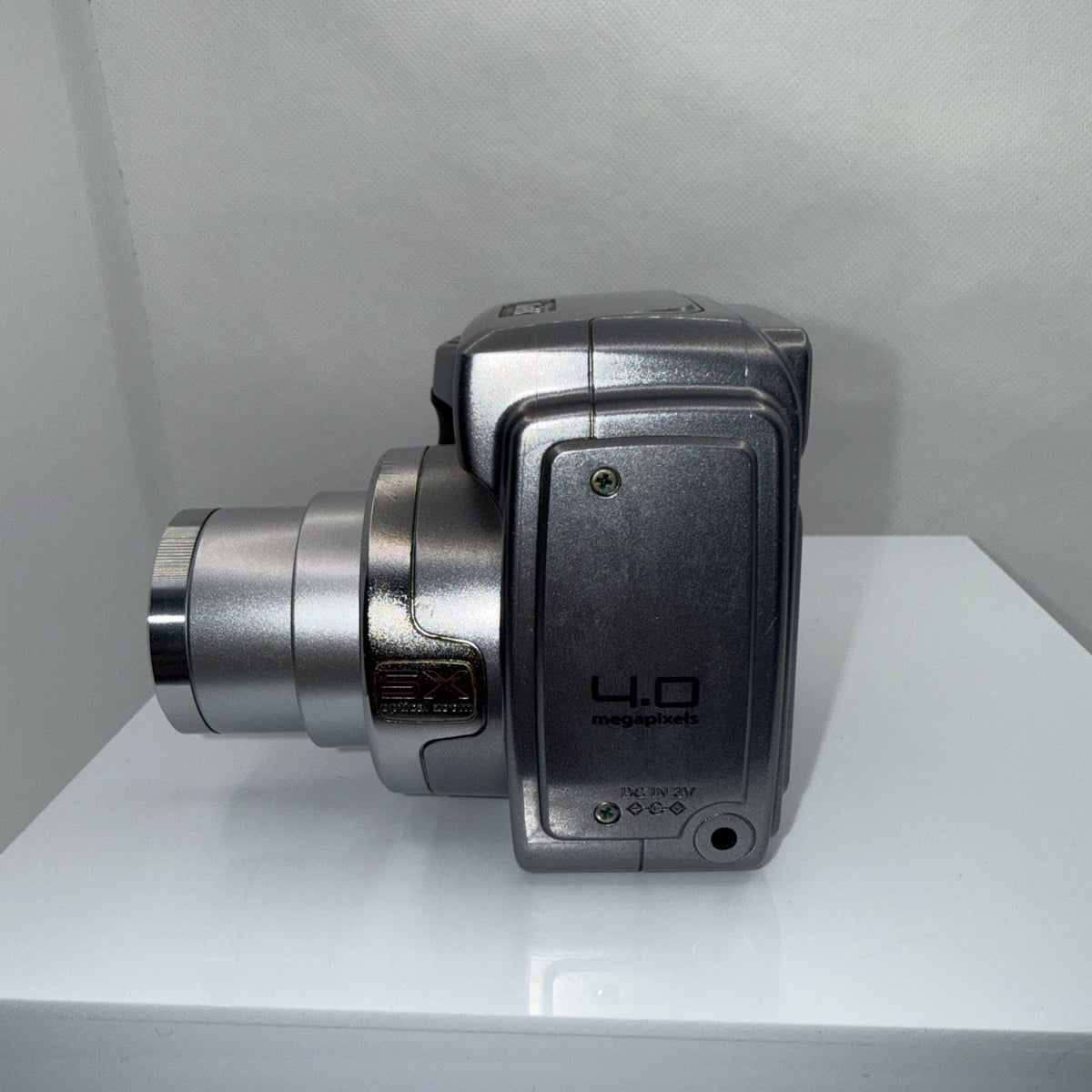 Kodak EasyShare Z700 Digital Camera 4MP Tested Working Full Kit Ready To Use!