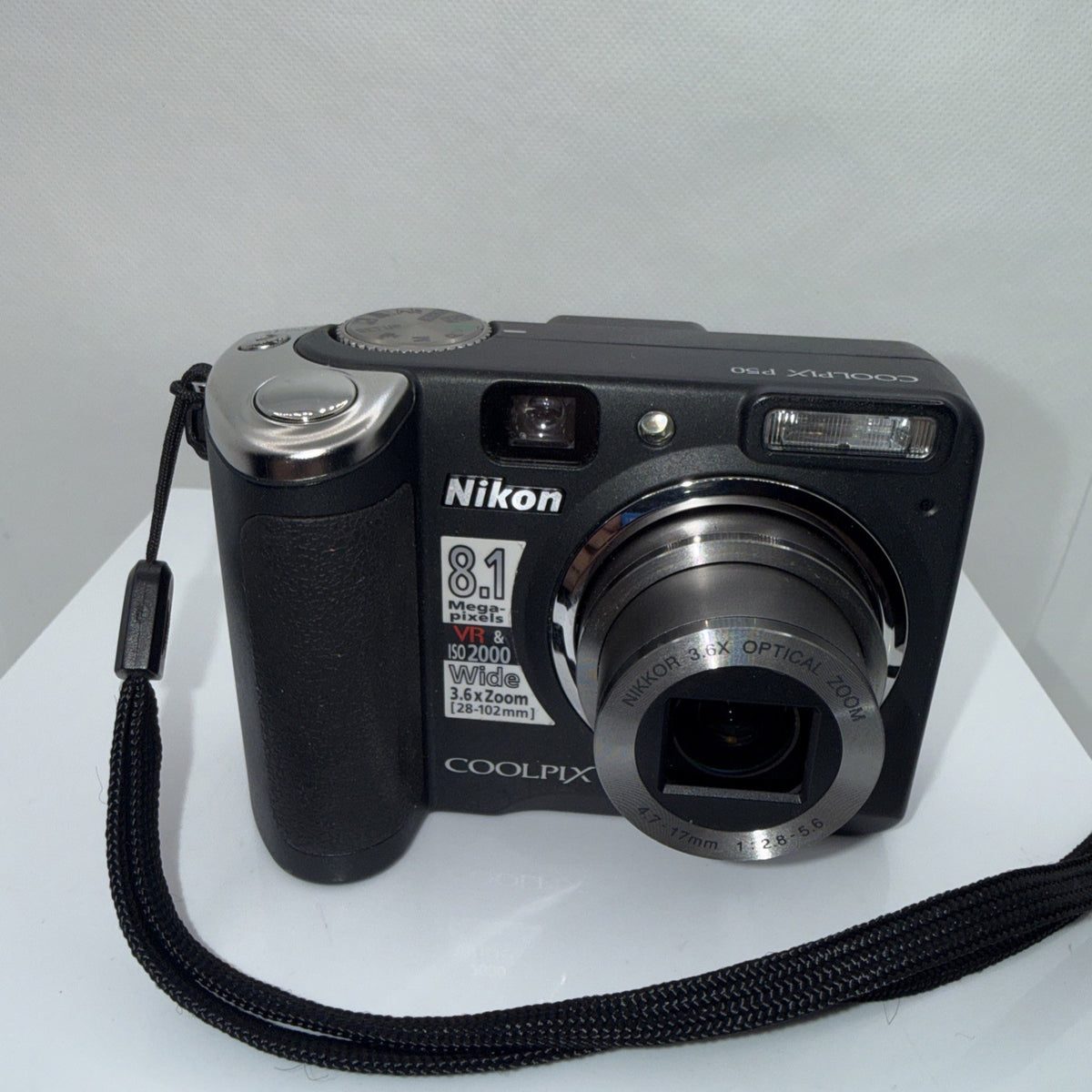 Nikon COOLPIX P50 Digital Camera 8.1MP Tested Boxed + Charger Batteries 4GB VGC