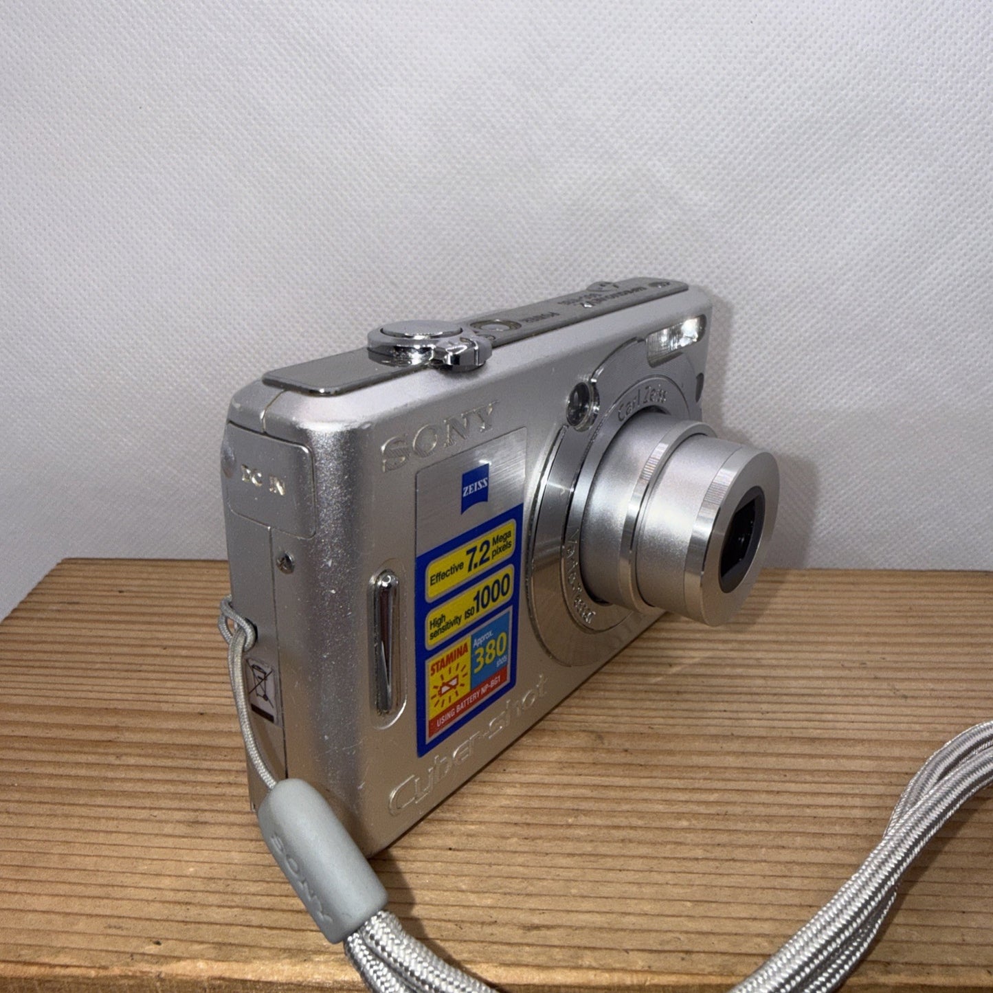 Sony Cyber-shot DSC-W35 7.2MP Dogital Camera Tested + Charger Battery Memory