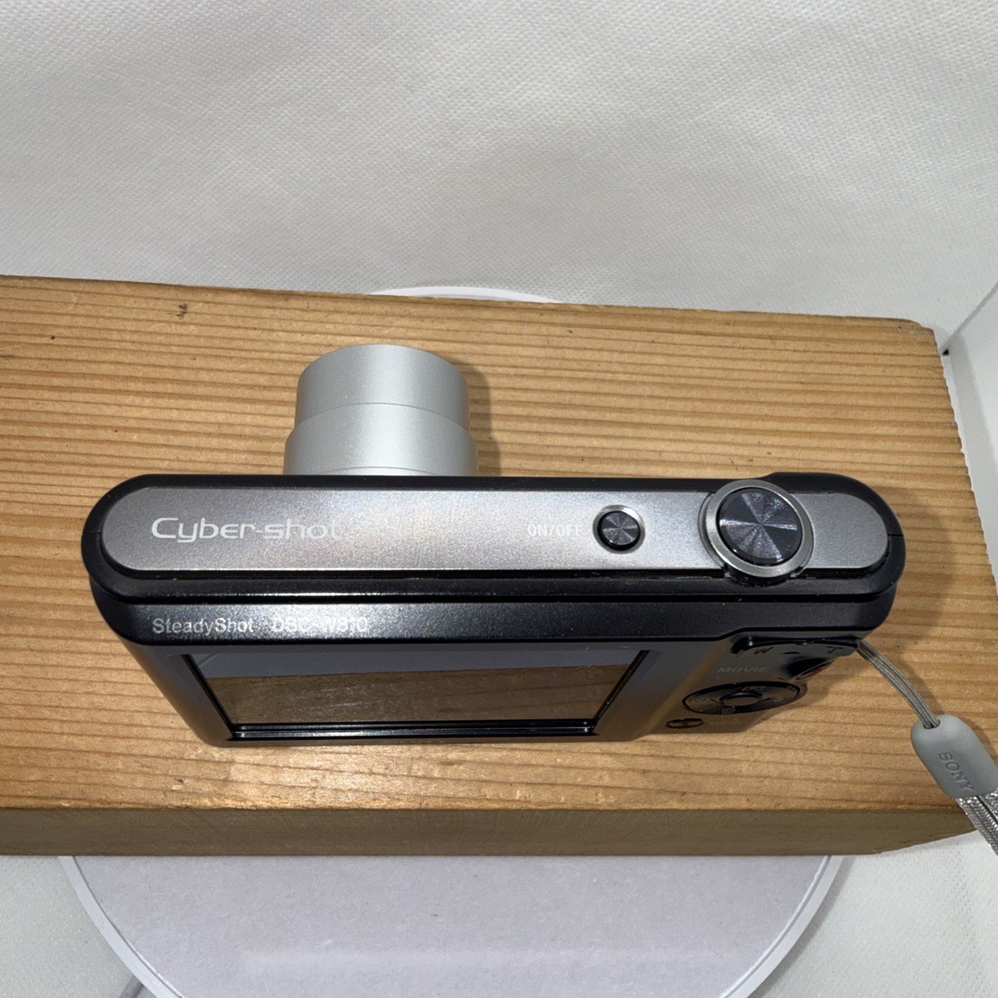 Sony Cyber-shot DSC-W810 20.1MP Digital Camera Tested + Charger Battery SD Case